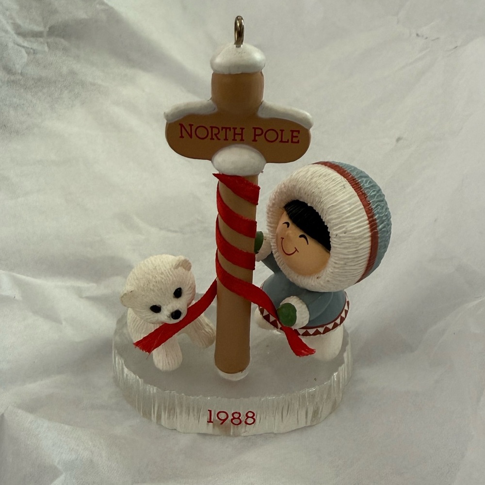 Hallmark Keepsake Ornament Frosty Friends Collection 1988
